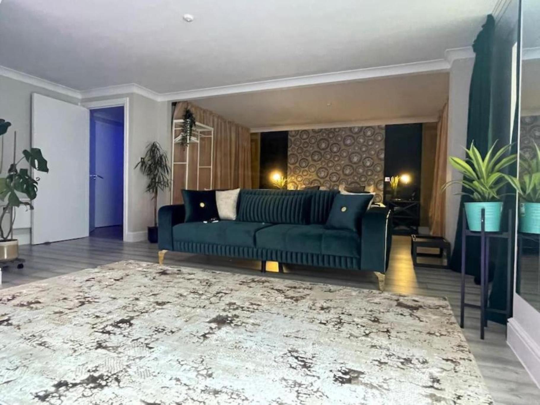 Apartment The Exclusive Jacuzzi